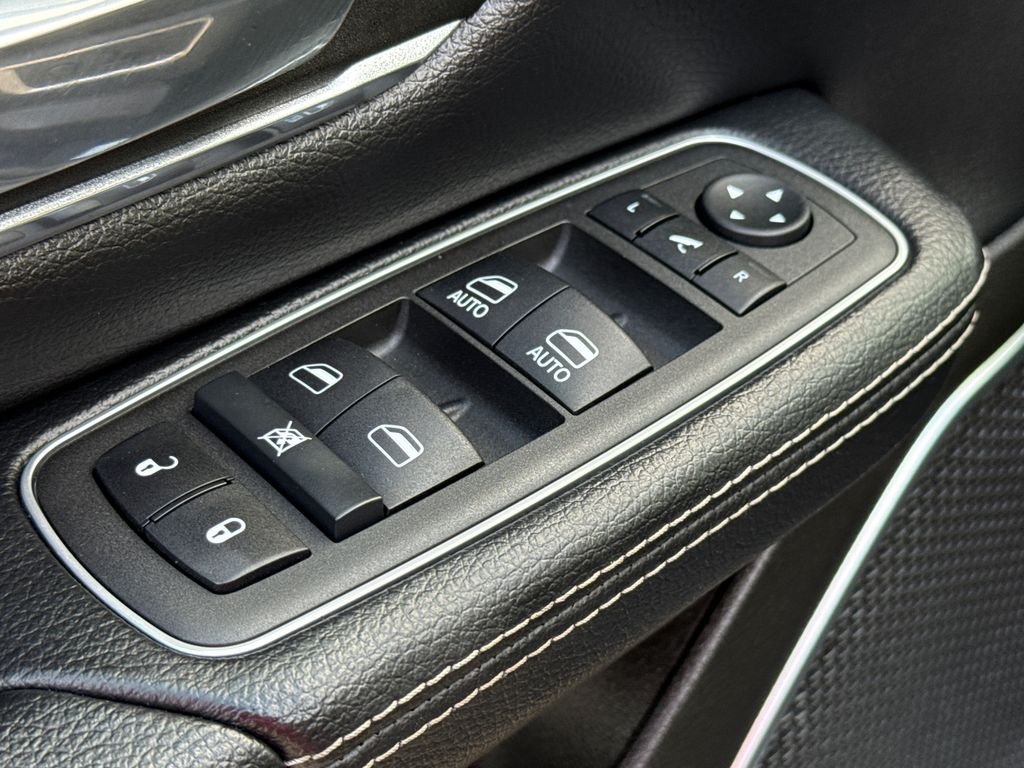 Used 2022 Gray Ram Laramie image 20