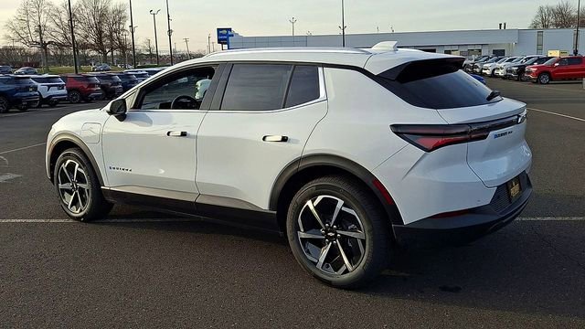 2026 Chevrolet Equinox EV 2LT - Photo 6
