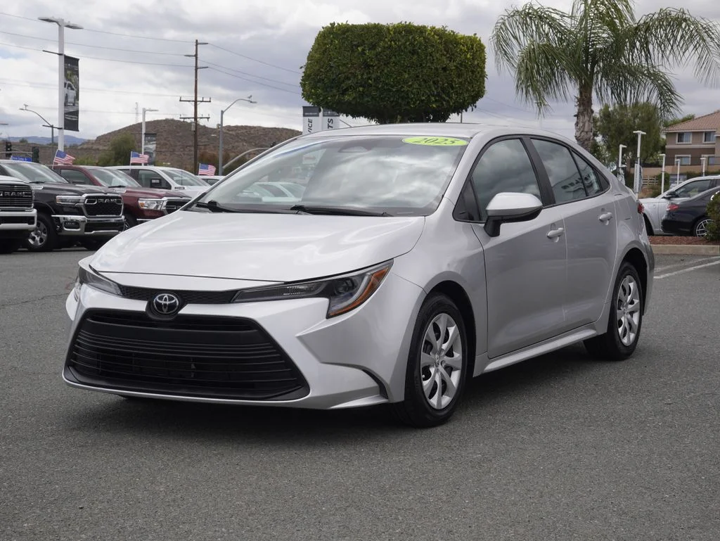 Certified Used 2025 Silver Toyota LE image 7