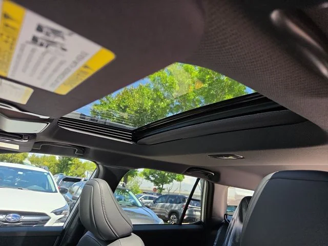 New 2026 CRYSTAL WHITE PEARL Subaru Limited image 22