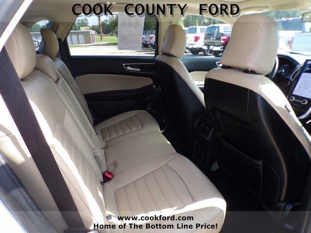 Used 2024 Star White Ford SEL image 19