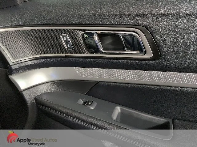 Used 2016 Black Ford XLT image 46