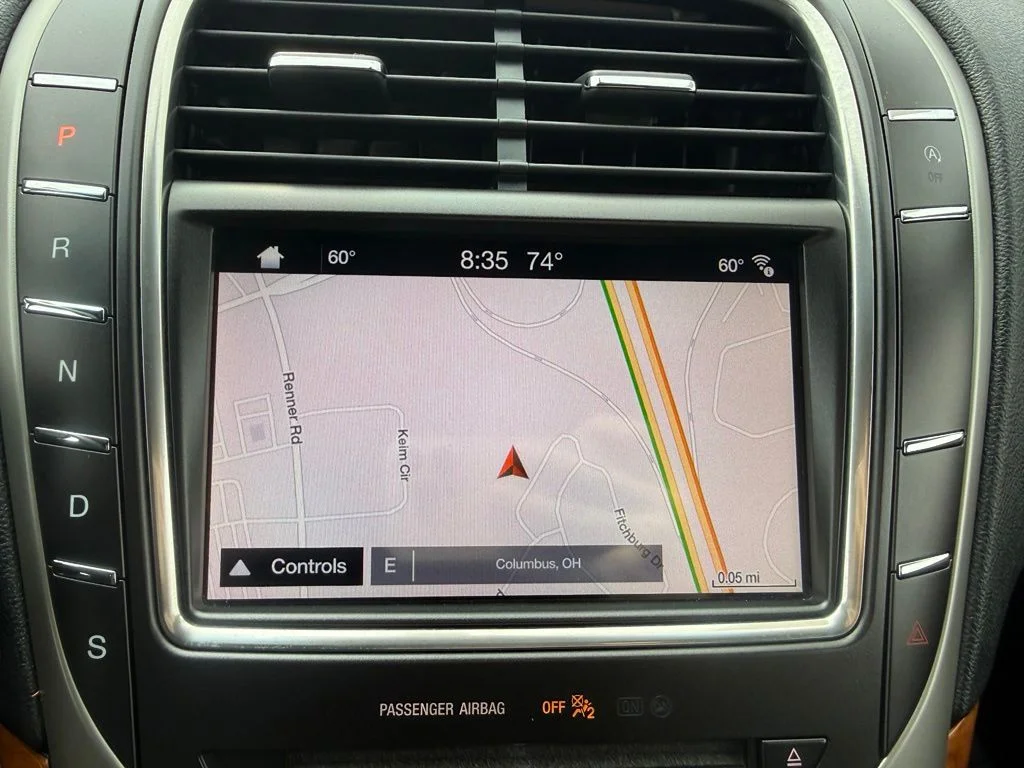 Used 2019 Black Lincoln Reserve image 30
