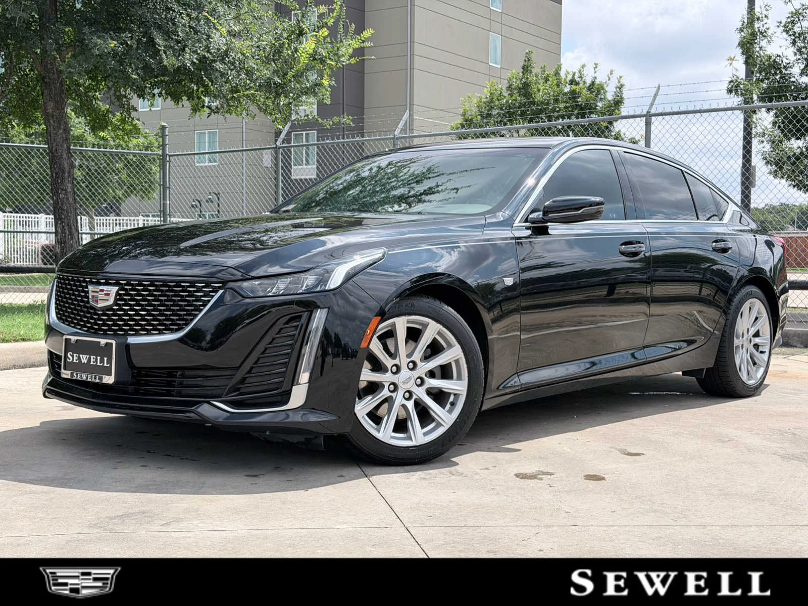 2024 Cadillac CT5 Luxury's photo