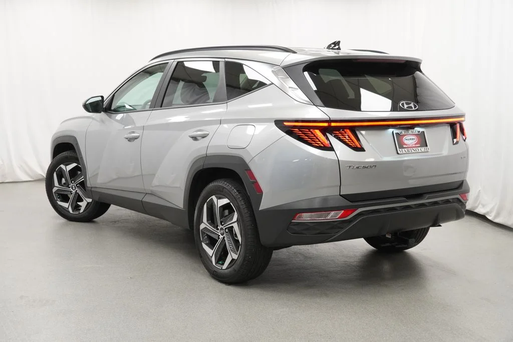 Used 2024 Silver Hyundai SEL image 14