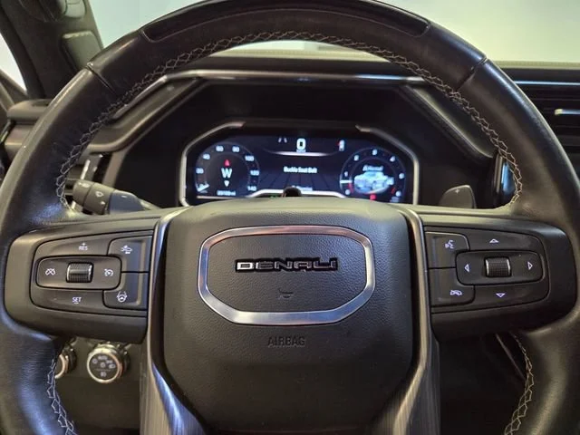 Used 2024 White Frost Tricoat GMC Denali Ultimate image 24