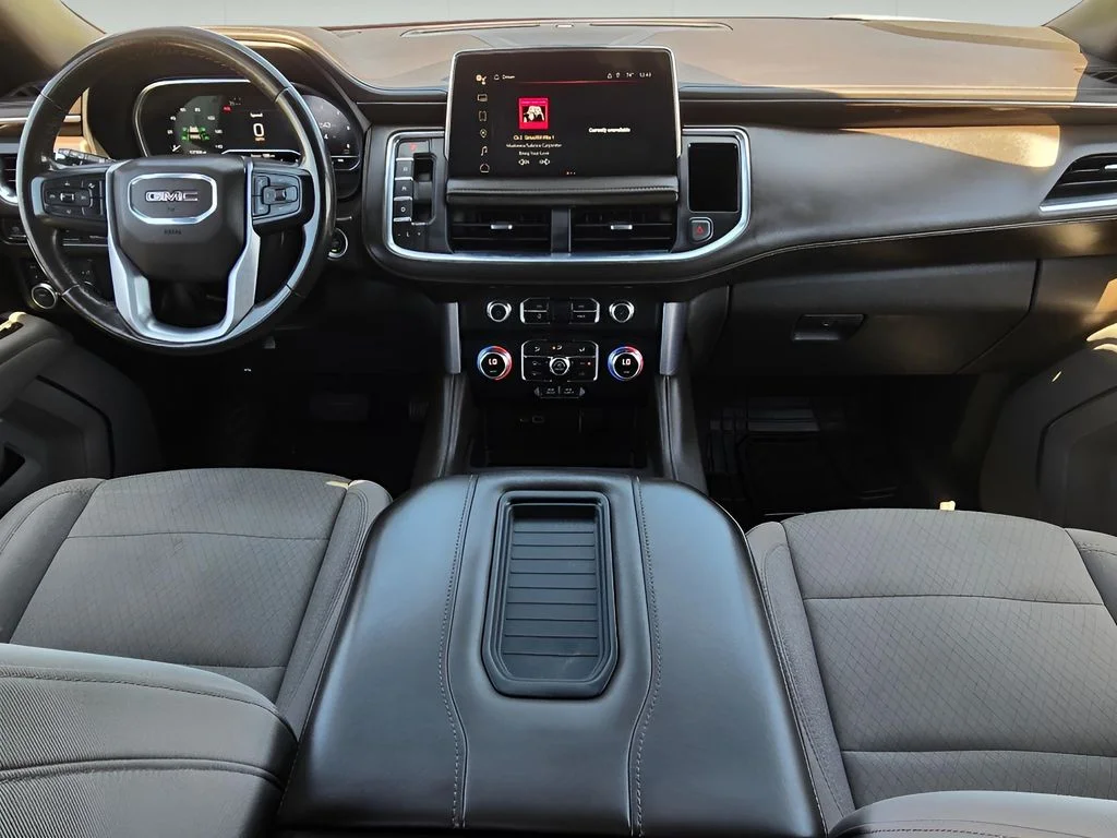 Used 2022 Summit White GMC SLE image 15