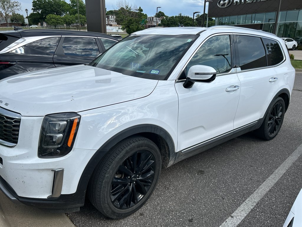 Used 2021 White Kia SX image 1