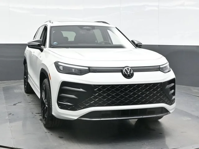 2026 Volkswagen Tiguan SE R-LINE BLACK - Photo 6