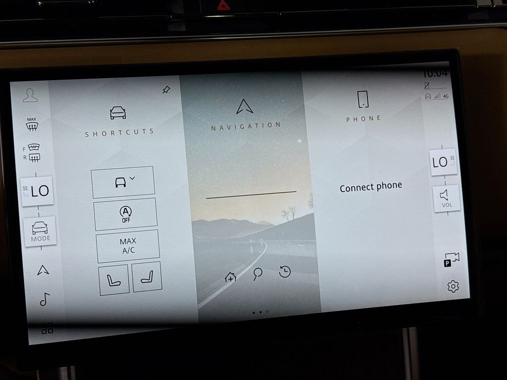 New 2026 Santorini Black Land Rover SE image 16