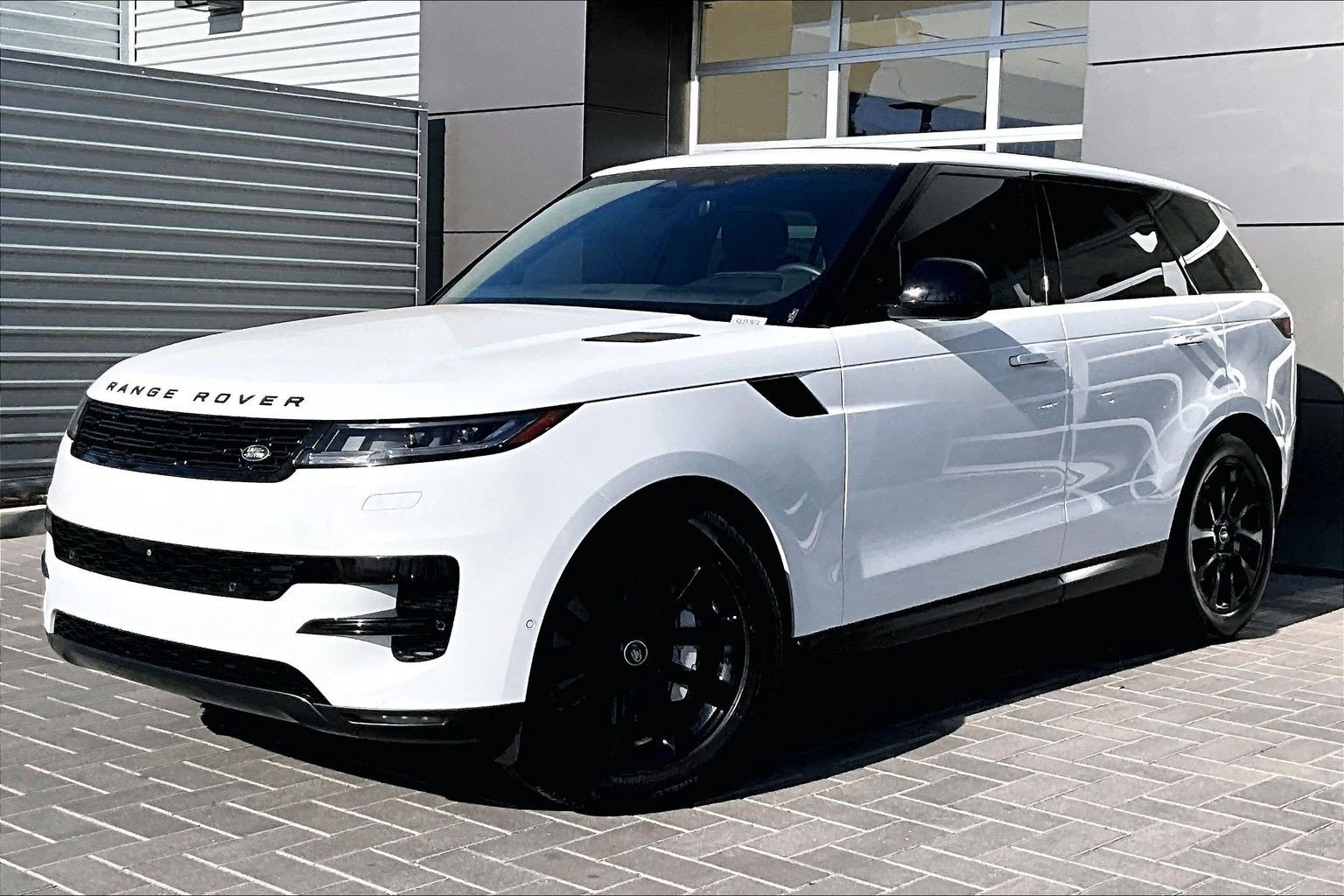 2025 Land Rover Range Rover Sport