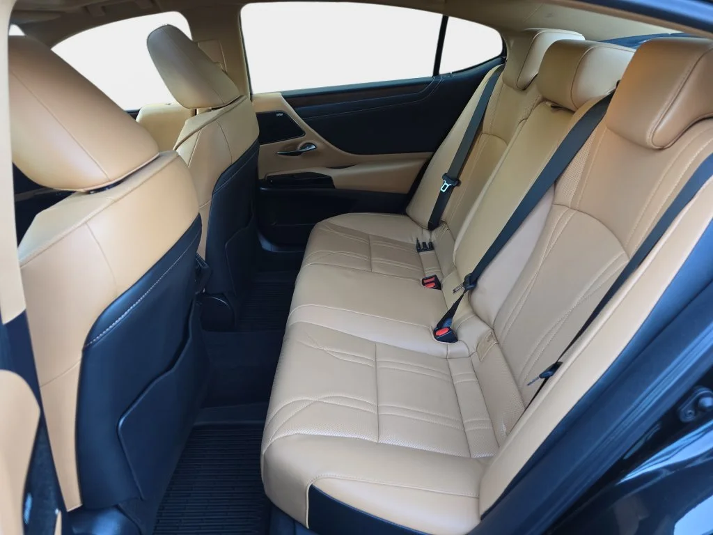 Used 2024 Black Lexus 350 Luxury image 17