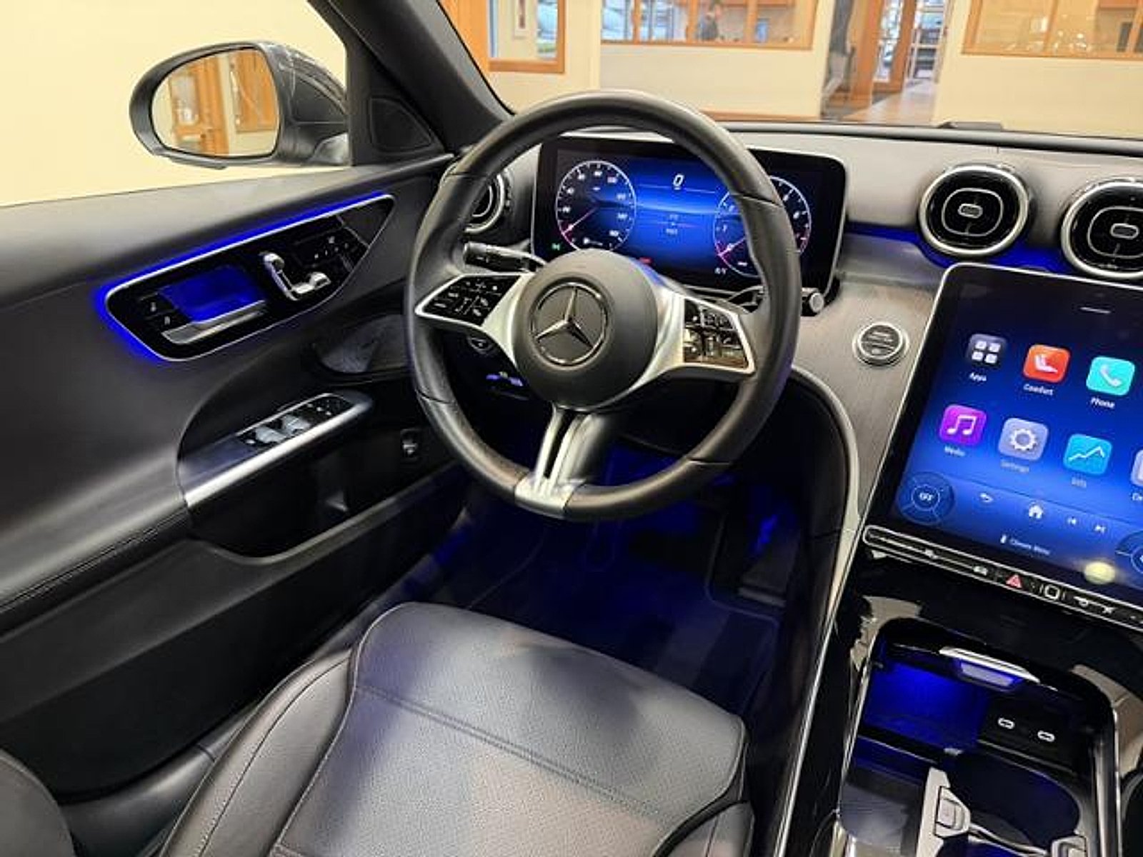 Used 2025 Graphite Grey Metallic Mercedes-Benz  image 9