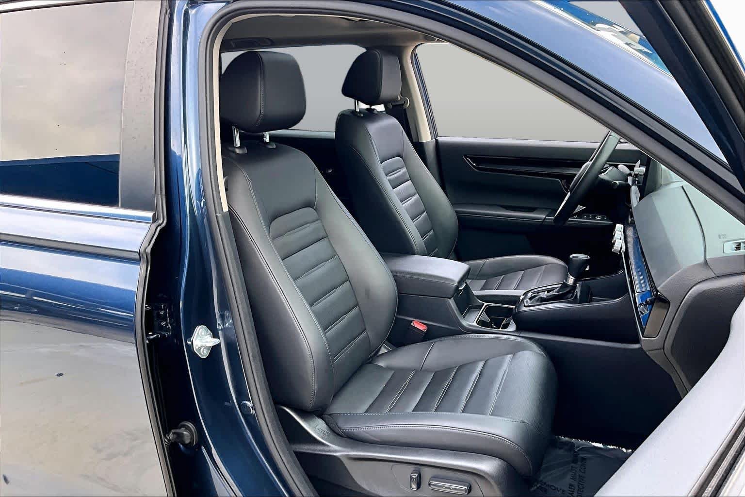 Used 2024 Canyon River Blue Metallic Honda EX-L image 9