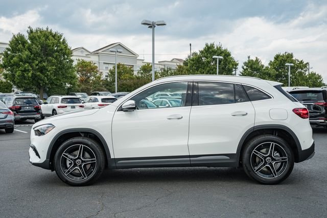 New 2026 Polar White Mercedes-Benz GLA 250 image 4