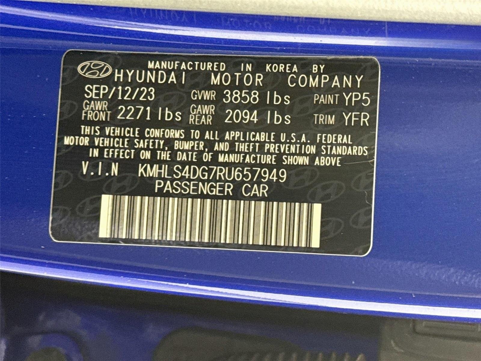 Used 2024 Intense Blue Hyundai SEL image 32