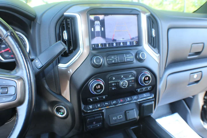 Used 2022 Mosaic Black Metallic Chevrolet High Country image 14