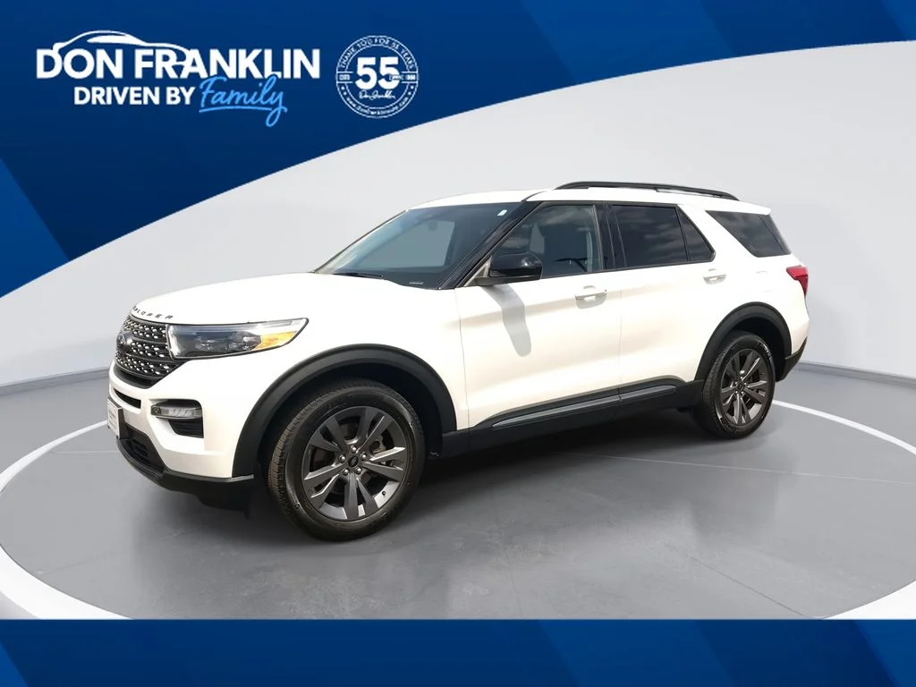 Used 2022 White Ford XLT image 1