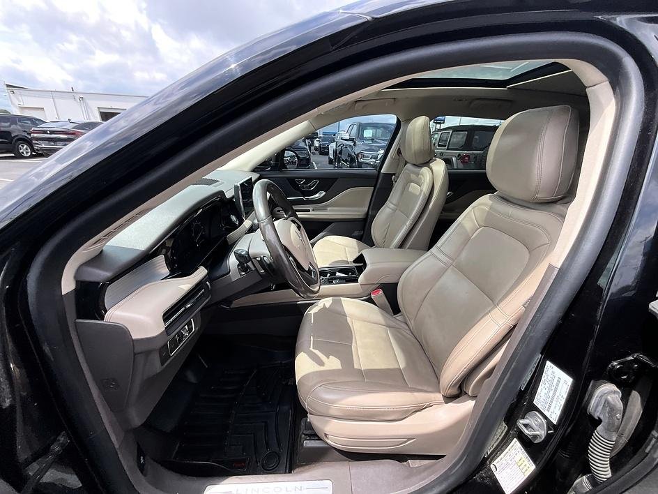 Used 2020 Black Lincoln Standard image 14