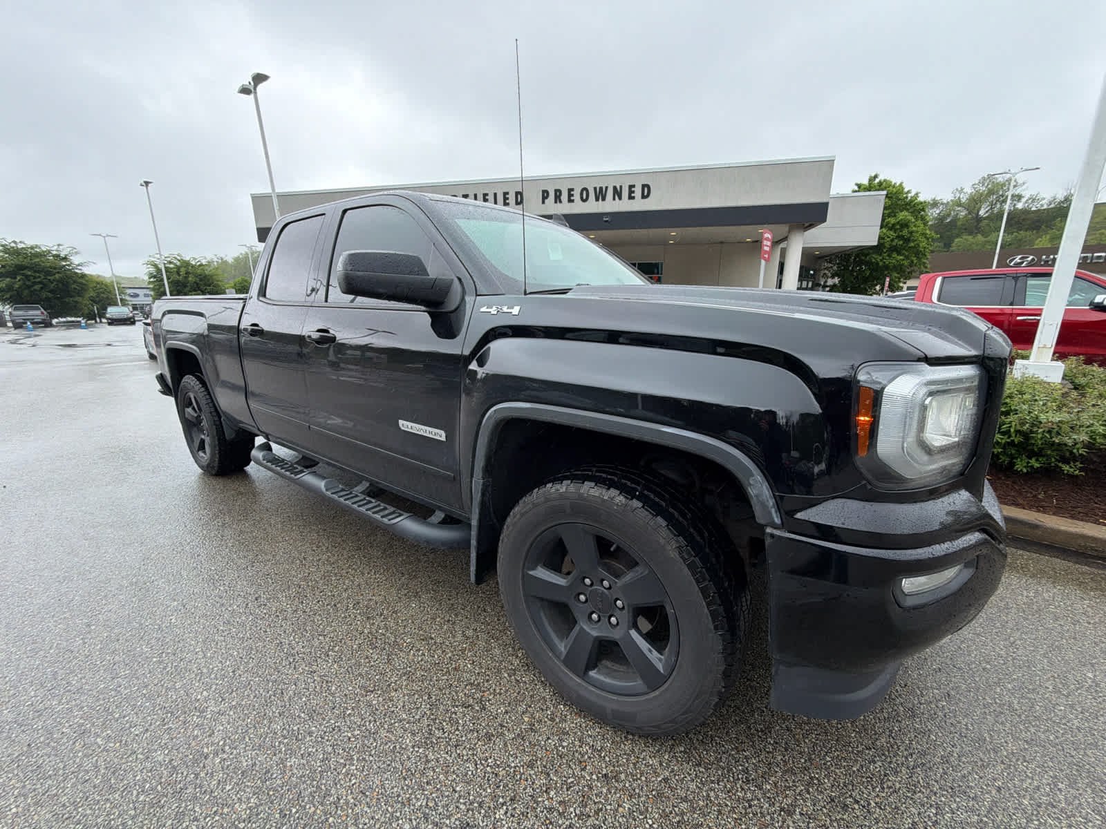 2017 GMC Sierra 4WD Double Cab Standard Box SLE's photo