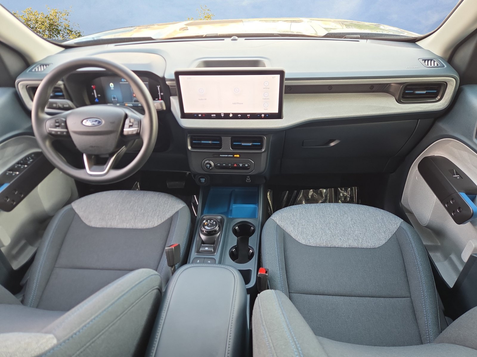 2025 Ford Maverick XLT - Photo 11