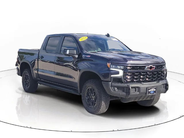 Certified Used 2024 Gray Chevrolet ZR2 image 3