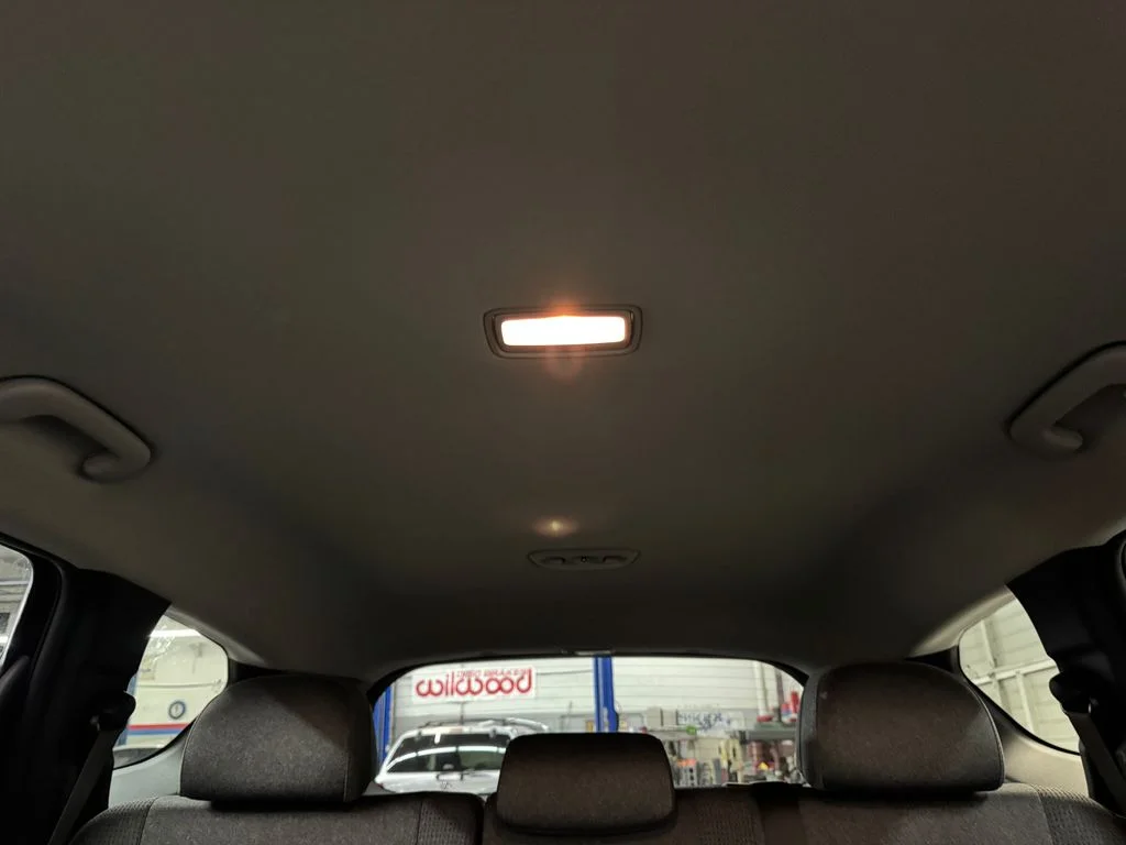 Used 2023 Black Hyundai Blue image 27