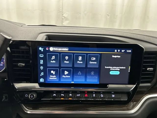 New 2026 Summit White Chevrolet LT image 17
