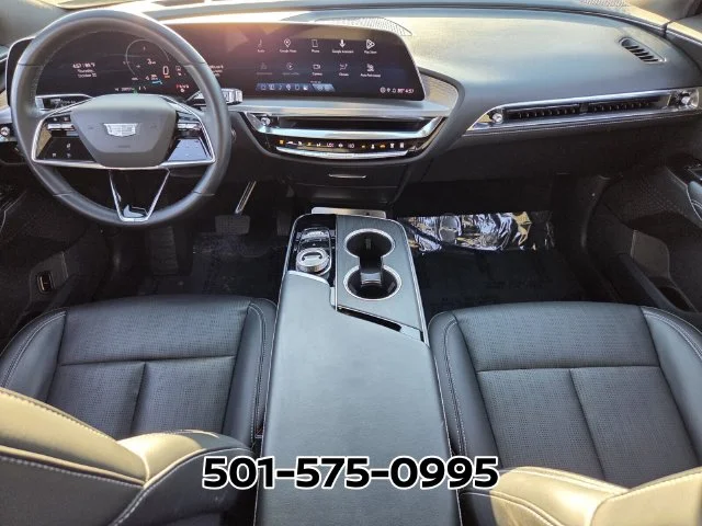 Used 2024 Green Cadillac Luxury image 15