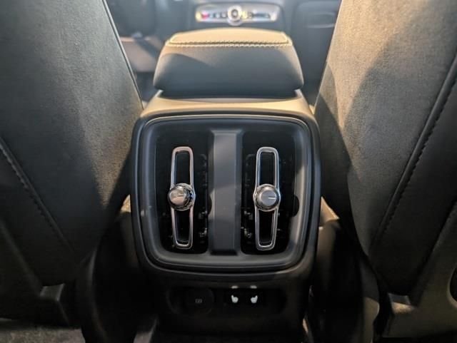 New 2026 Black Volvo B5 Ultra Black Edition image 26