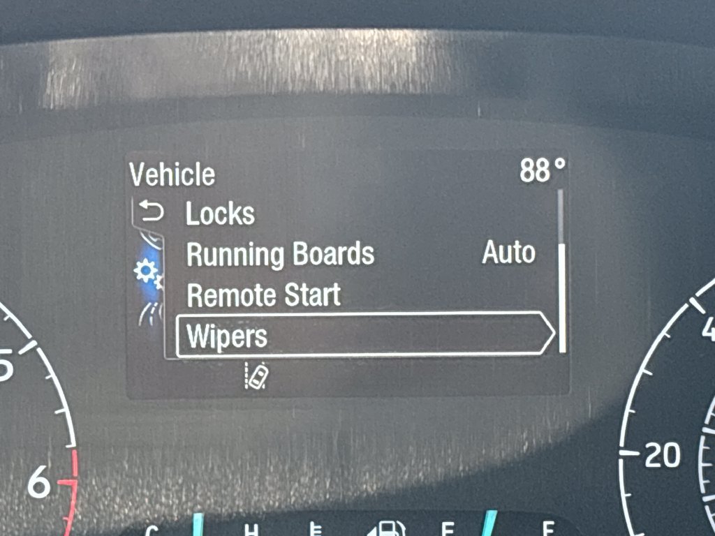 2023 Ford Transit Passenger Van XLT - Photo 31