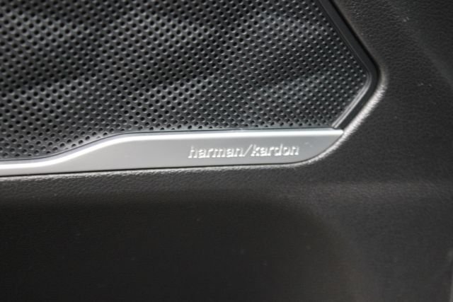 Used 2022 Silver Hyundai SEL image 19