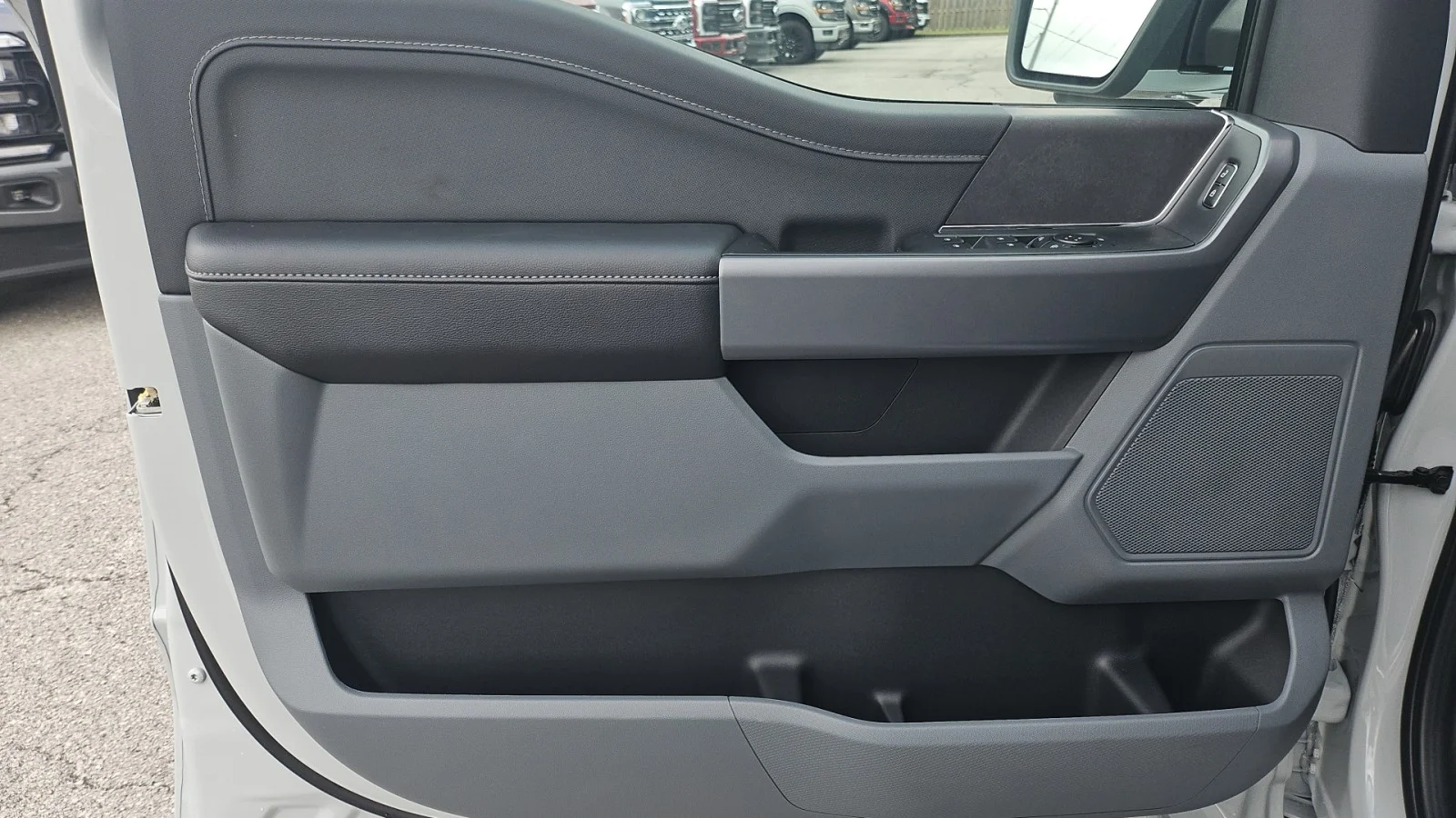 New 2026 Avalanche Ford XLT 4WD image 12