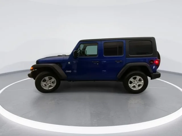 Used 2019 Blue Jeep Unlimited Sport S image 9