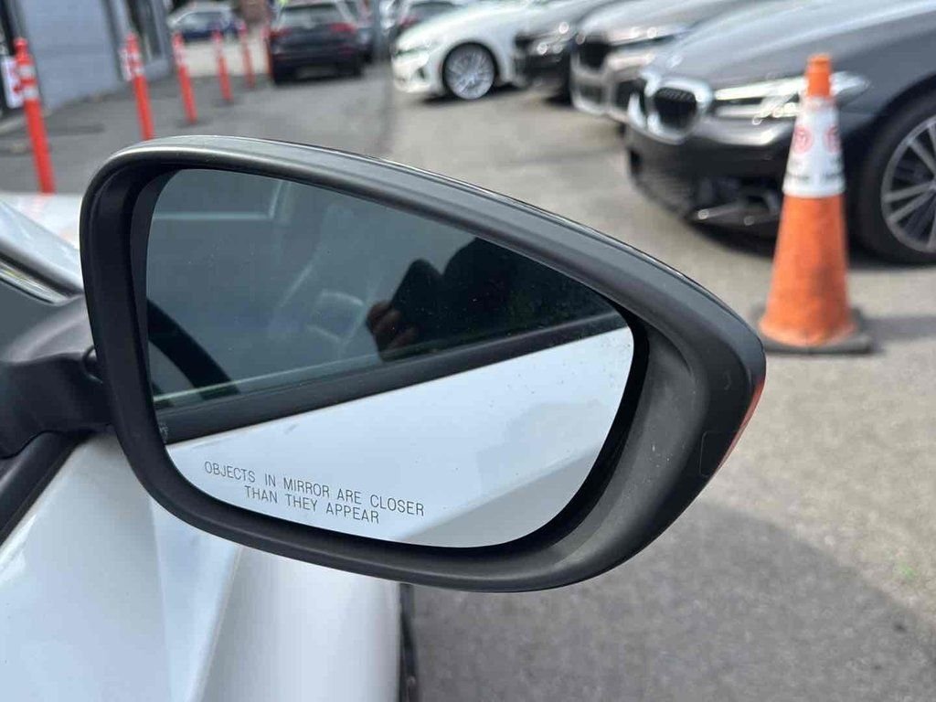 Used 2022 White Honda Sport Special Edition image 11