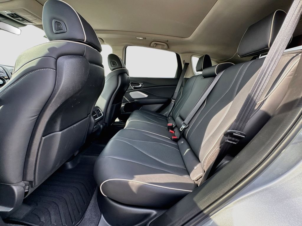 Used 2024  Acura Advance Package image 38