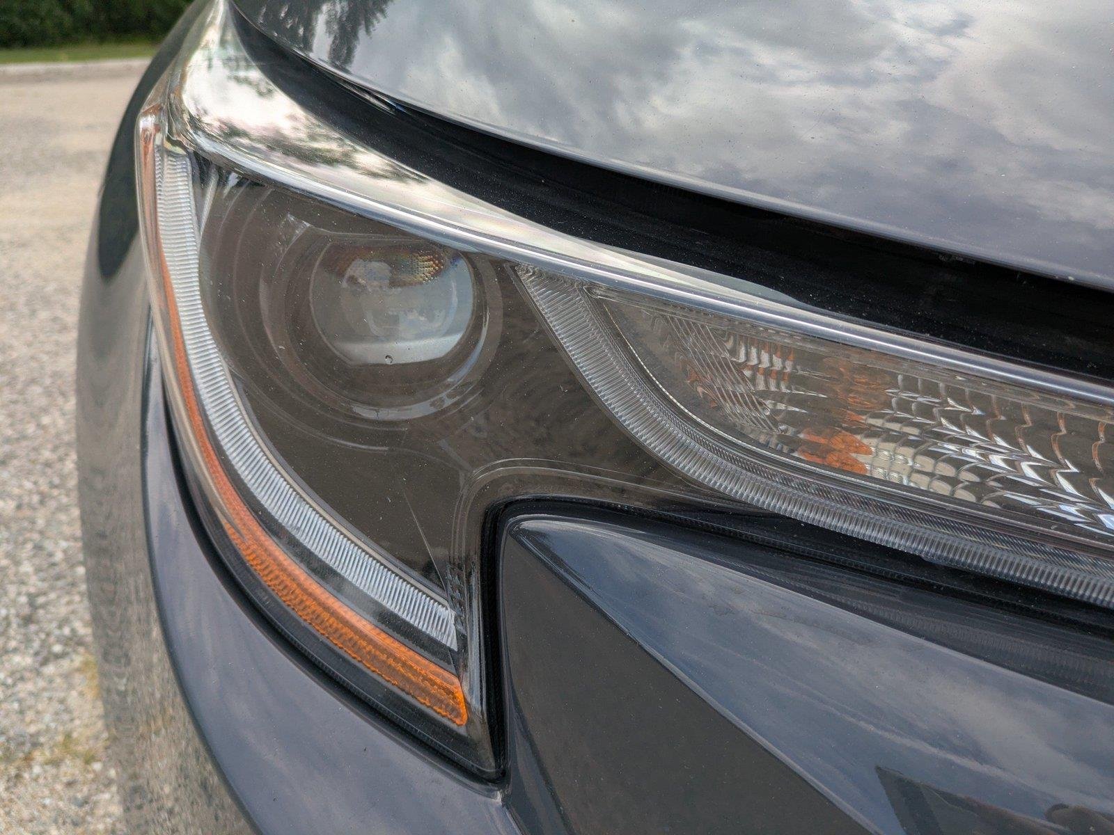 Used 2025  Toyota LE image 10