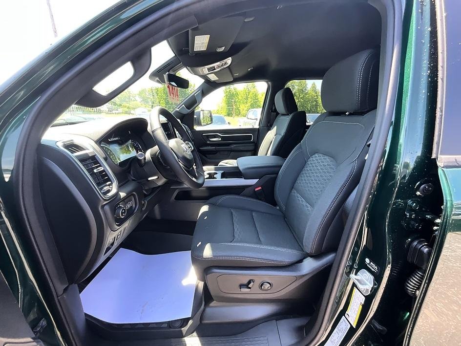 New 2026 Serrano-Green Metallic Exterior Paint RAM Big Horn/Lone Star image 15