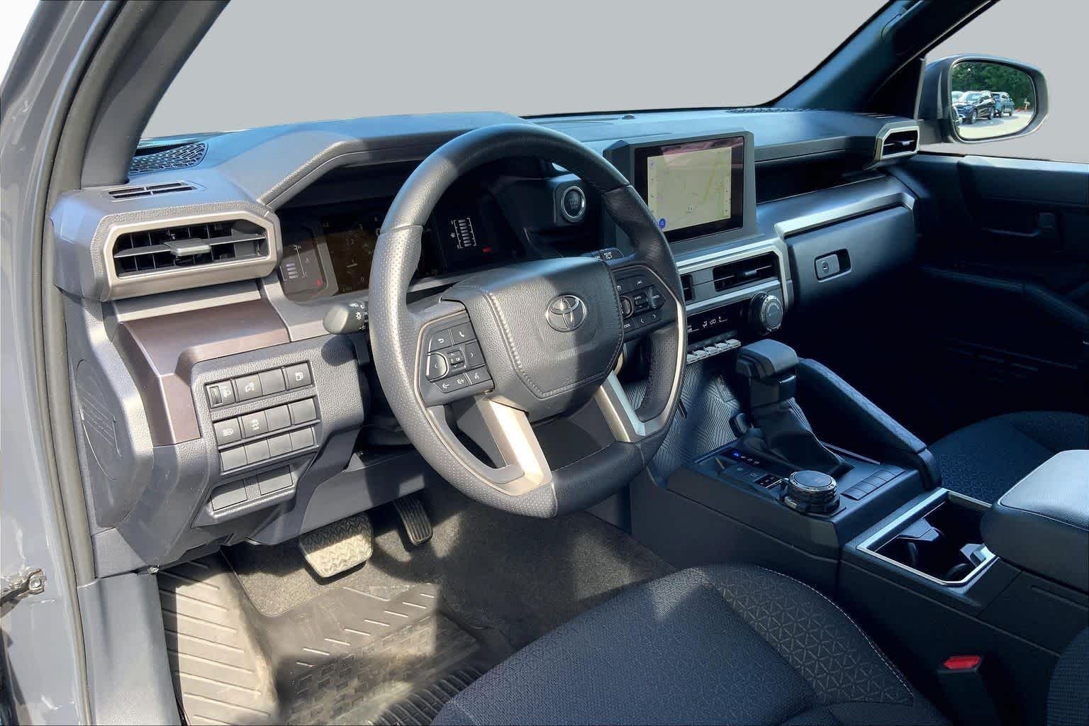 Used 2026 Underground Toyota SR5 image 18