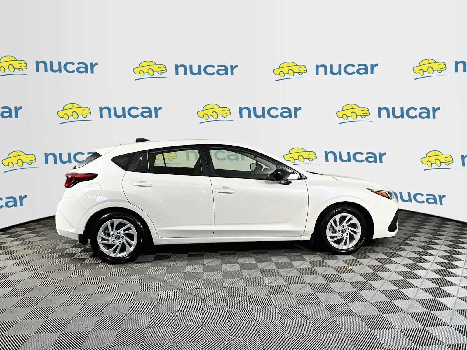 Used 2024 Crystal White Pearl Subaru  image 8