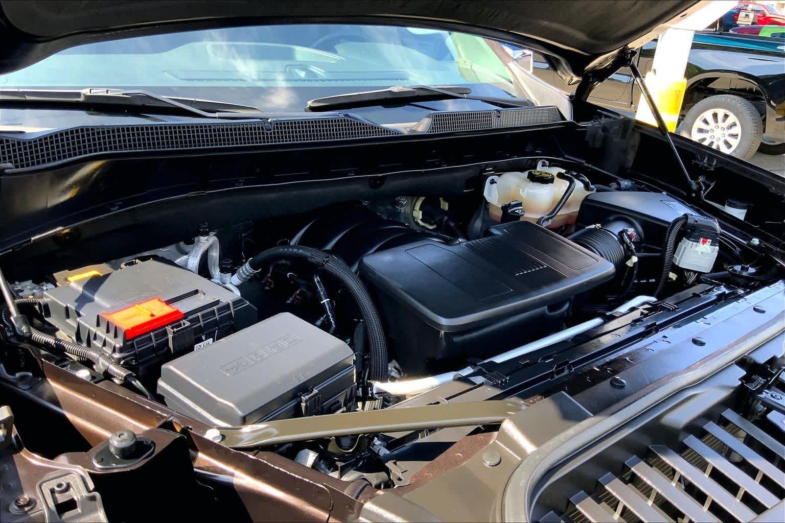 Used 2020 Havana Brown Metallic Chevrolet LT image 31