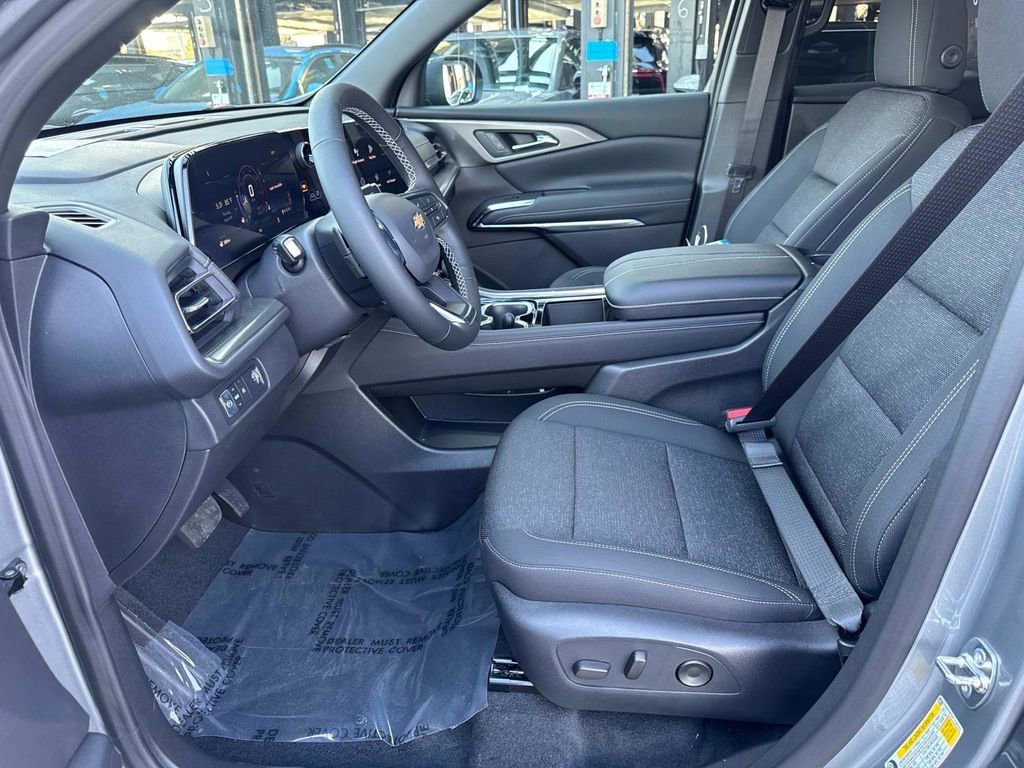 2026 Chevrolet Traverse LT - Photo 17