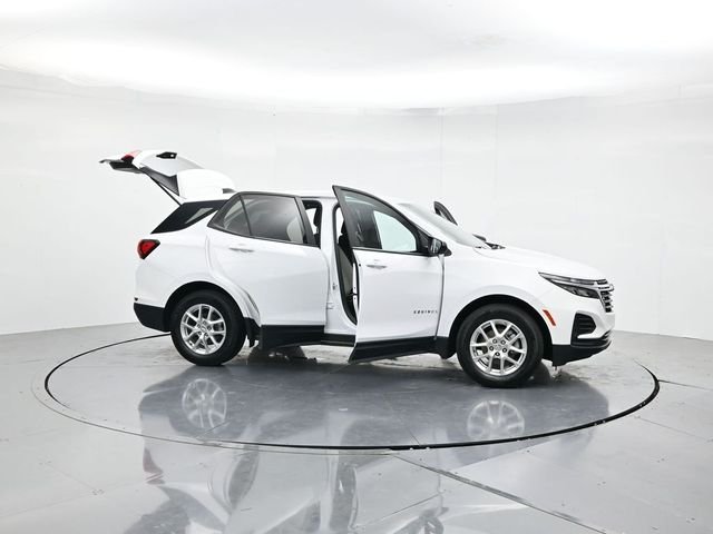 Used 2024 White Chevrolet LS image 47