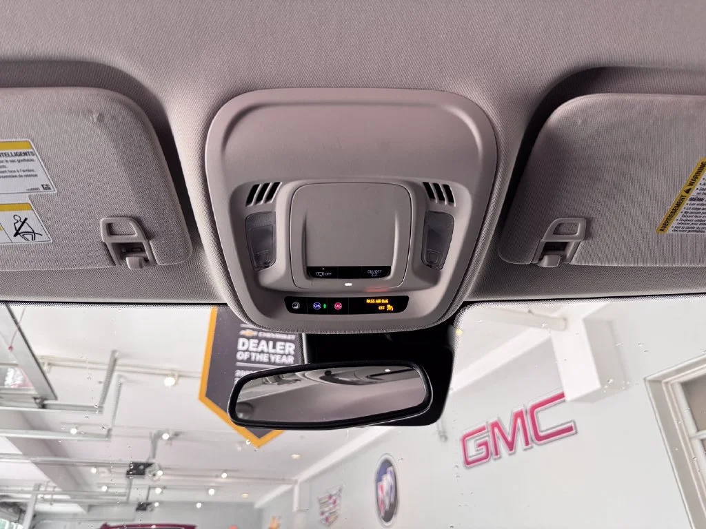 2023 Buick Envision Essence - Photo 23