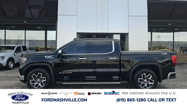 2024 GMC Sierra 1500 SLT 4WD