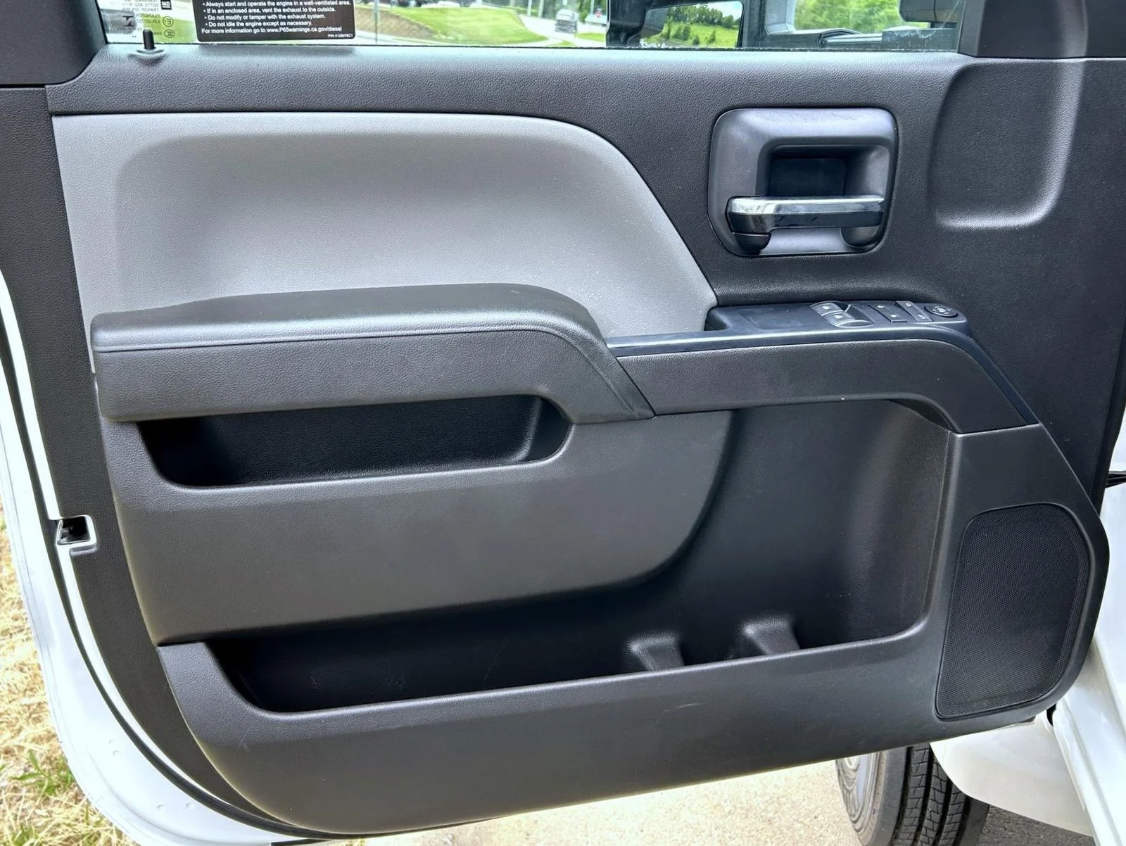 Used 2020 White Chevrolet Work Truck image 9