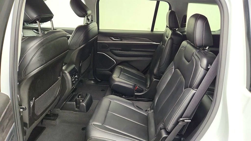 Used 2022 Bright White Clearcoat Jeep Limited 4x4 w/ Panoramic Roof, Navigation & 20