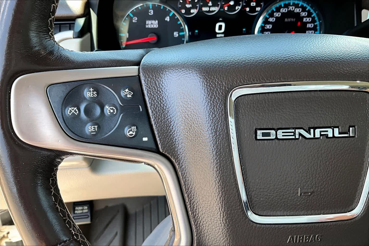 Used 2019 Summit White GMC Denali image 24