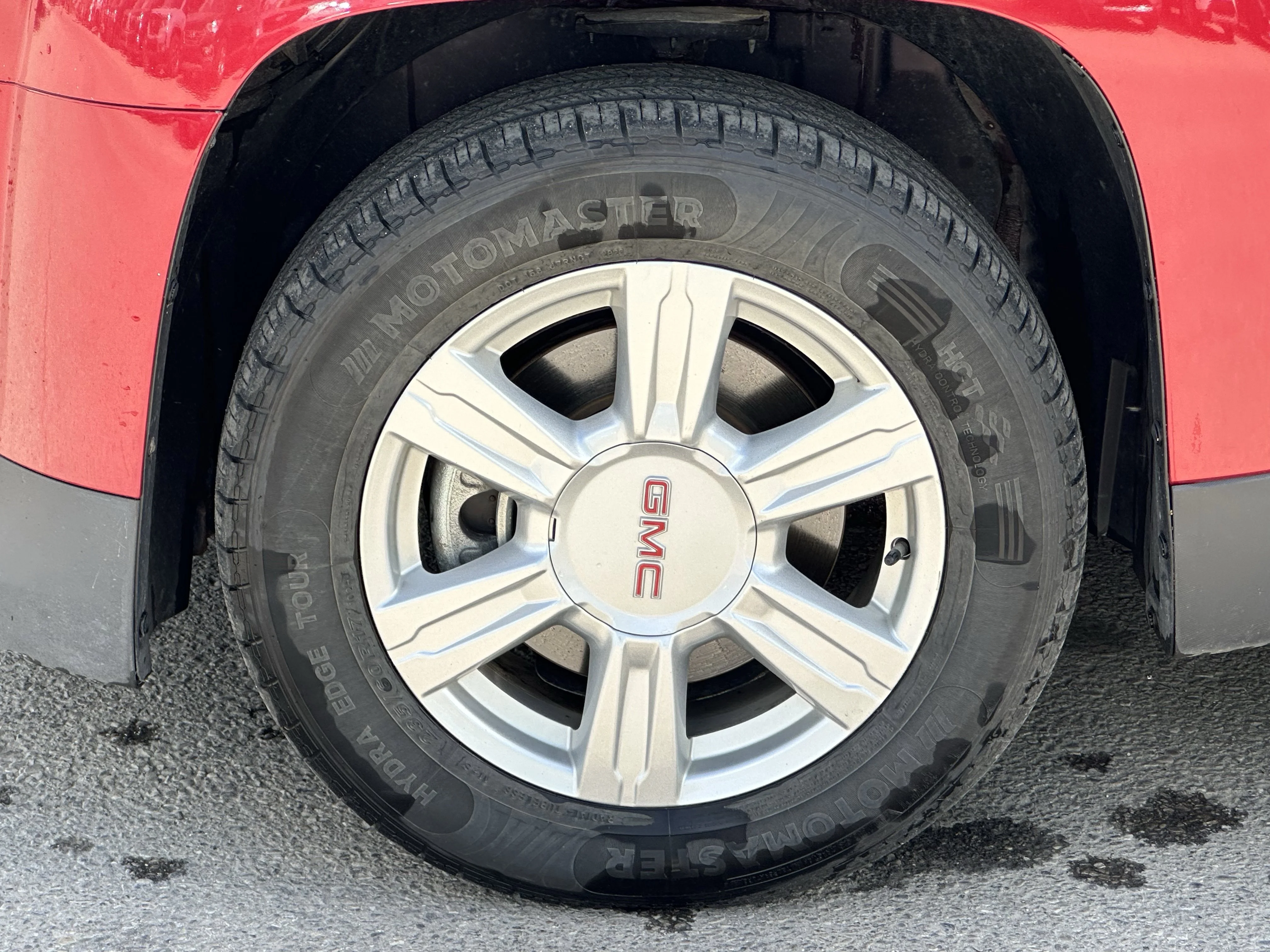 Used 2014 Red GMC SLE image 6