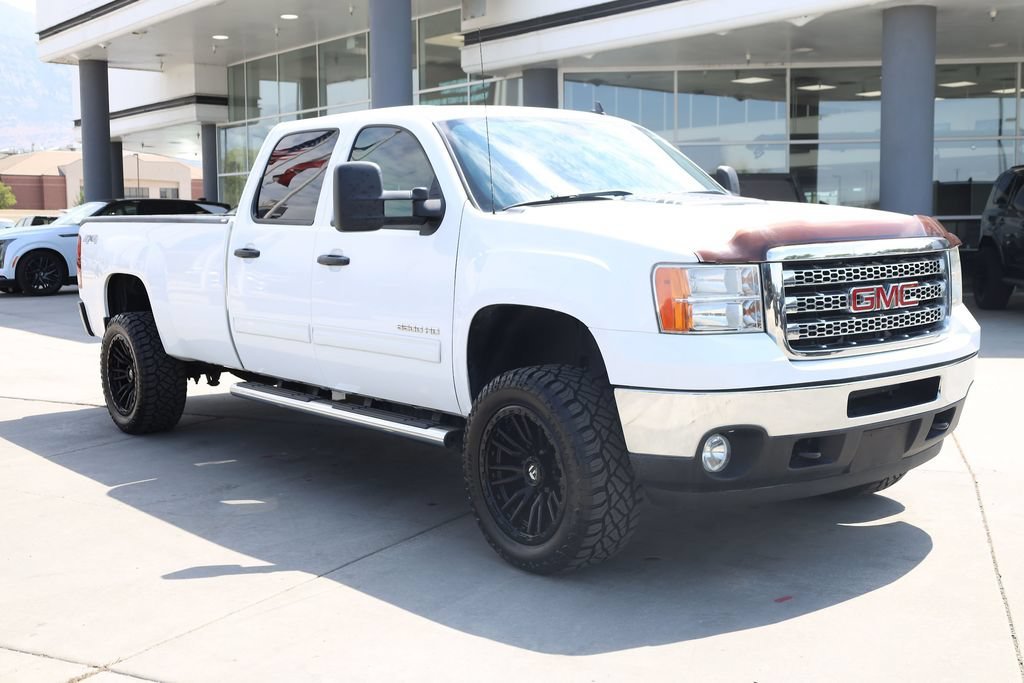 Used 2014 Summit White GMC SLE image 8